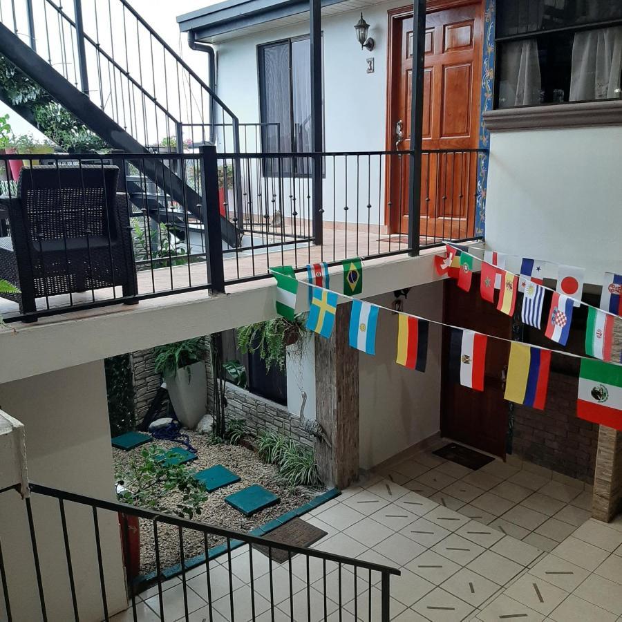 Rancha Azul Inn Alajuela Esterno foto