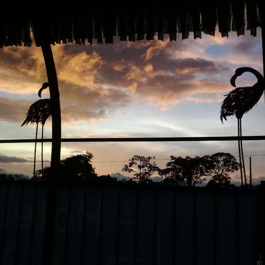 Rancha Azul Inn Alajuela Esterno foto